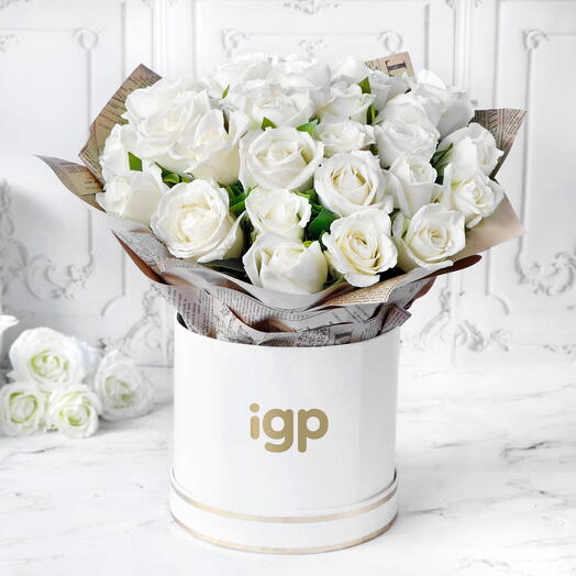 Heavenly 35 White Roses Hand Tied