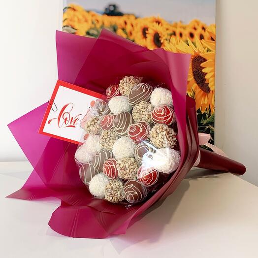 Букет из клубники в шоколаде Love