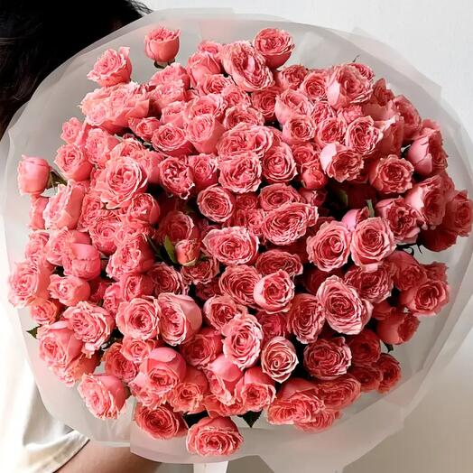 Букет из 35 спрей роз