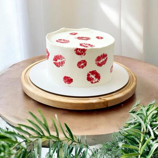 Cake kisses