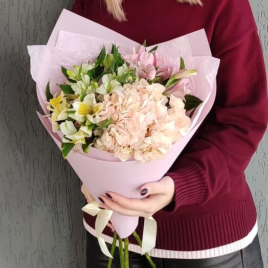 Bouquet with hydrangea and alstroemeria