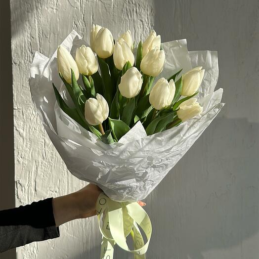 Букет из нежных тюльпанов 15 шт