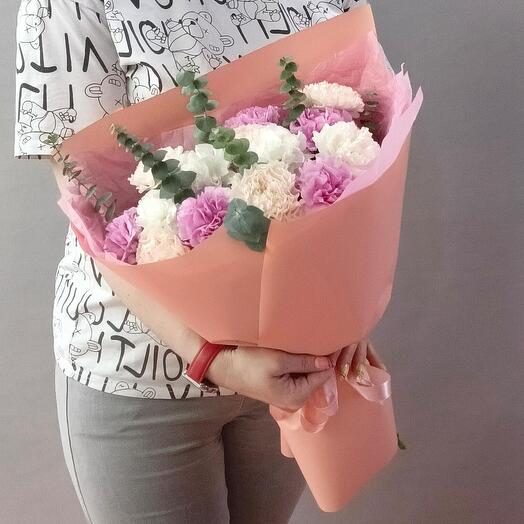 Букет из 🌸диантусов и эвкалипта