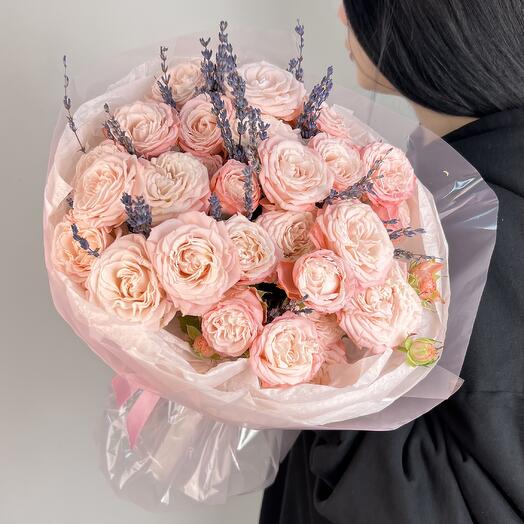 Stylish bouquet of pink peony-shaped roses and lavender - for mom