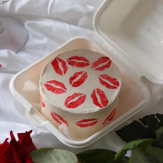 Зацелованный бенто-торт "Поцелуи" как из Пинтерест