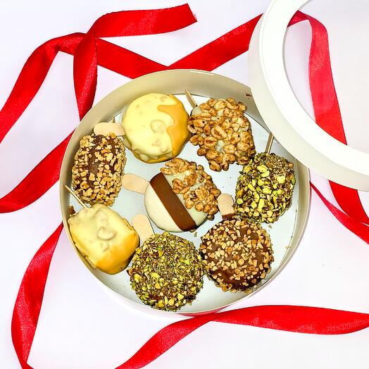 Набор Premium Макарон Ассорти 8 шт Happy Birthday, набор для пикника