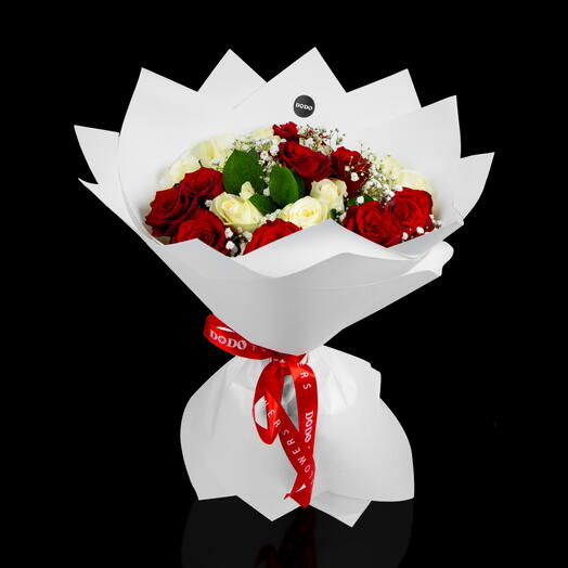 Romantic Harmony of red and white roses mixed