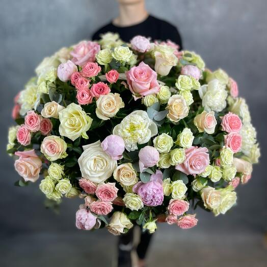 Корзина из роз