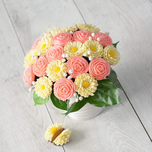 Holy Month Cupcake Bouquet Floral