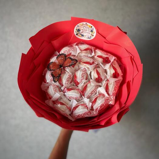 Букет «Raffaello» красный