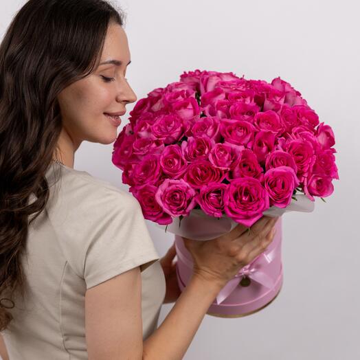 51 малиновая с розовым роза Lovely Pink в коробке