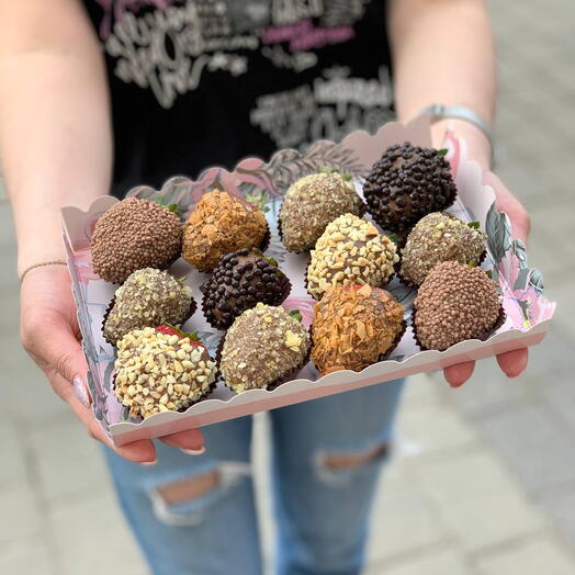 Клубничный бокс "Классика"