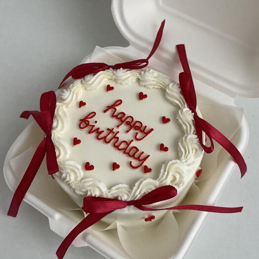 Бенто торт с надписью "Happy Birthday", торт для девушки, торт для сестры, торт для подруги