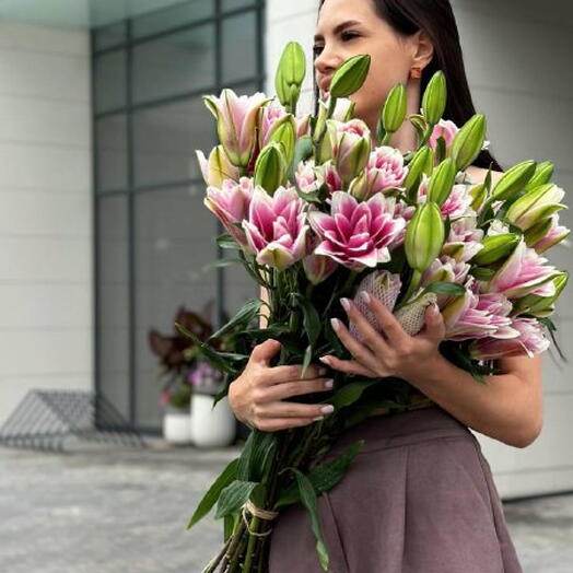 Букет из Лилий