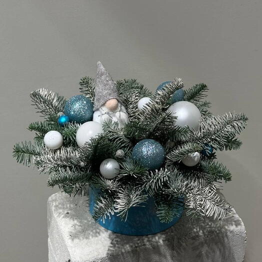 Новогодняя композиция из нобилиса