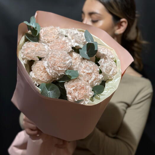 Шарли ( нежные диантусы и эвкалипт)