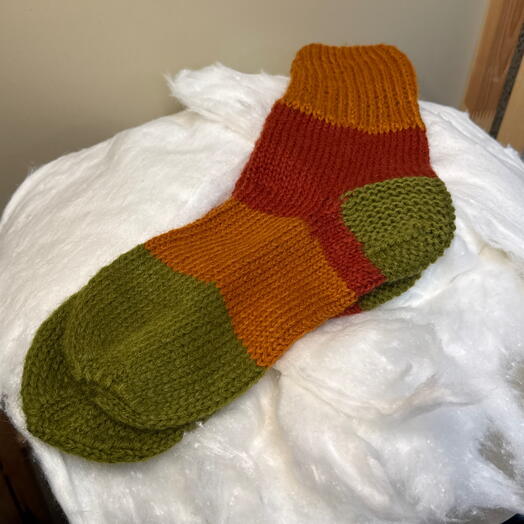 Вязанные носочки ручой работы, подарок на Новый год