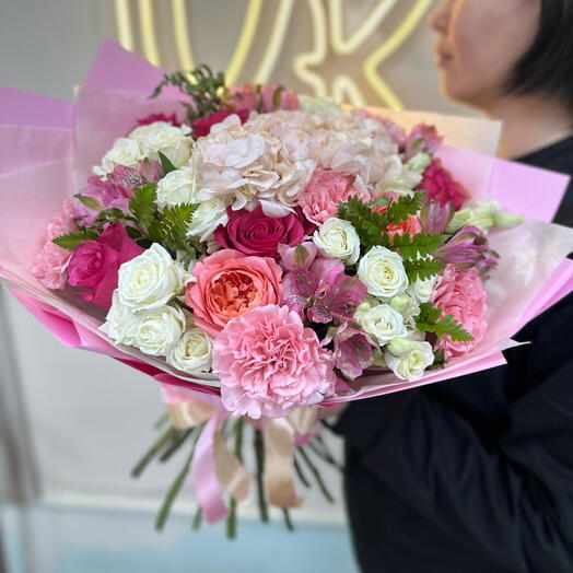 Сборный букет WOW