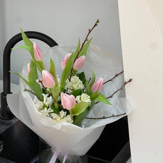 Юлия - нежный розовый букет ко дню всех влюбленных