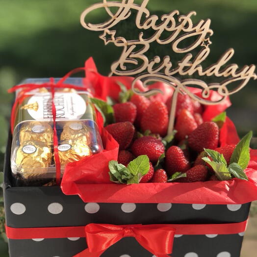 Strawberries with Ferrero Rocher