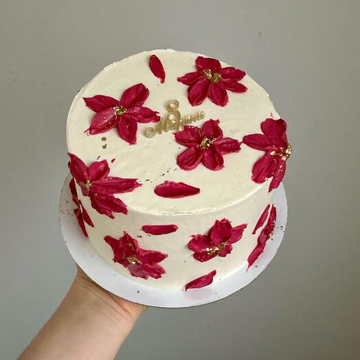 Торт на 8 марта Молочная девочка с кремовым рисунком цветы для любимых женщин