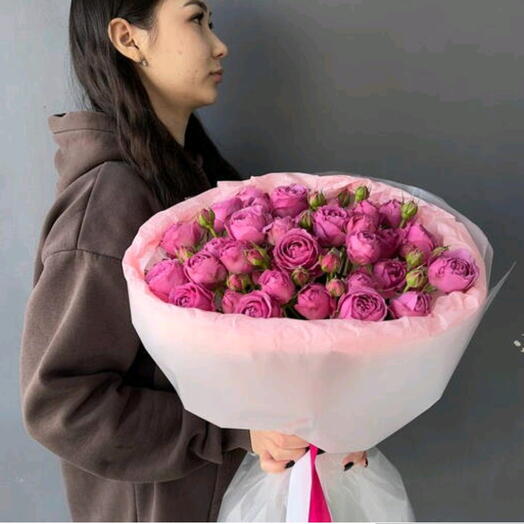 9 кустовых роз 🌹🎀