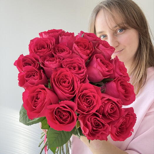 21 малиновая эквадор Роза 60 см
