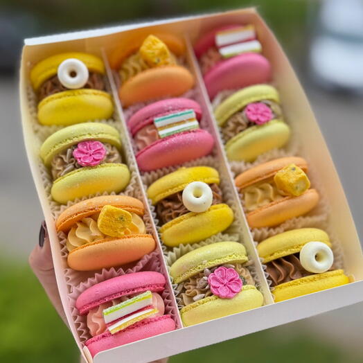 Макаронс макаруни 12 штук макароны в коробке