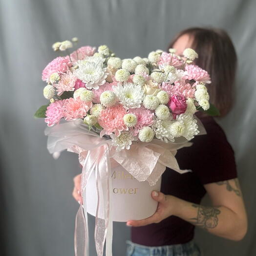 Свежая хризантема в коробке🌸