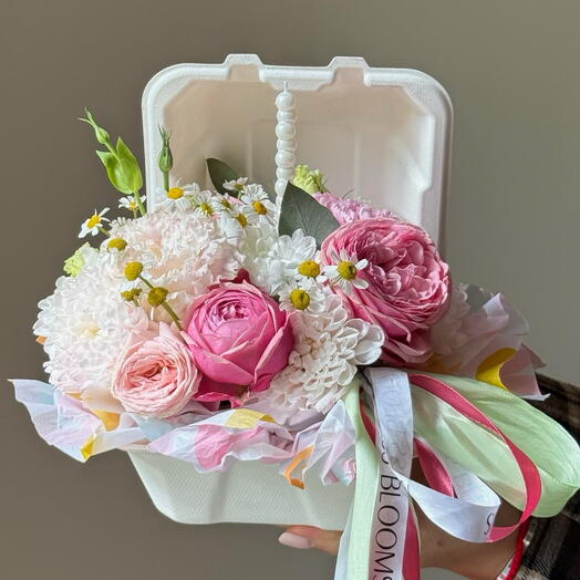 Бенто букет со свечой 🌸