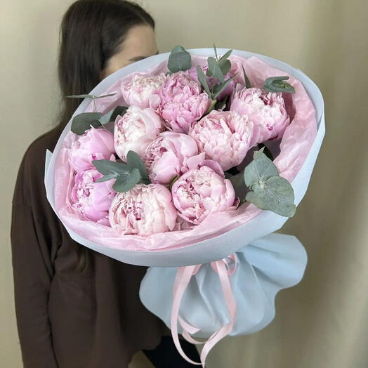 Букет 11 пионов