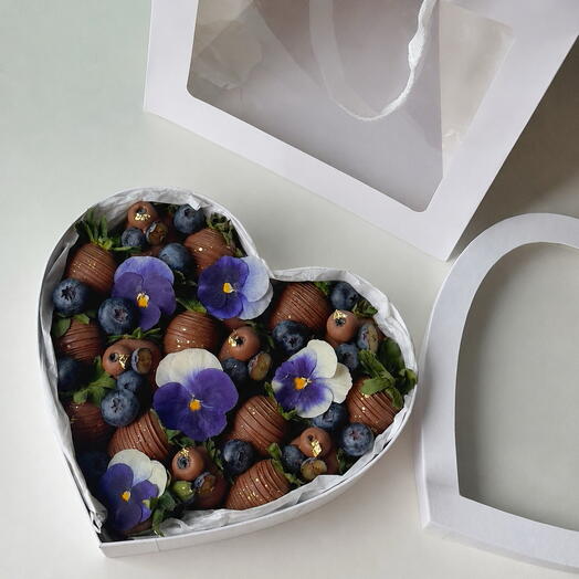 Blueberry Blossom Chocolate Strawberry Heart Box