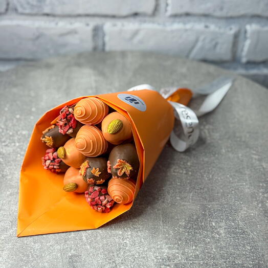 Клубничный букет "autumn"