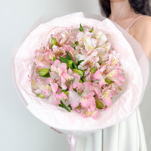 Букет из розовых альстромерий Барселона💗