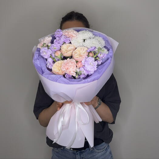 Цветение нежности S 💜 ароматная матиола, кустовая пионовидная роза, хризантема и диантусы