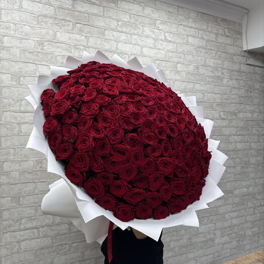 Большой букет из 151 розы 🌹️️️