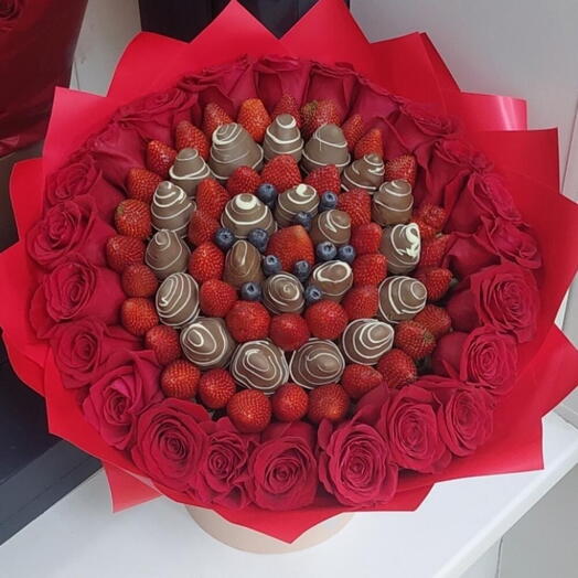 Клубничный Boom 💥 ♥️ Шикарный букет с клубникой в шоколаде и красной розой 🌹Любимой Дофаминовый букет