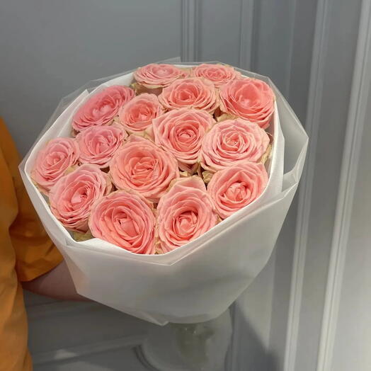 Букет из 15 розовых роз