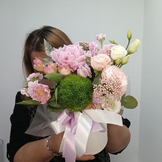 Композиция в шляпной коробочке 4678
