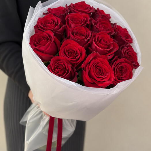 15 красных роз Эквадора 🌹