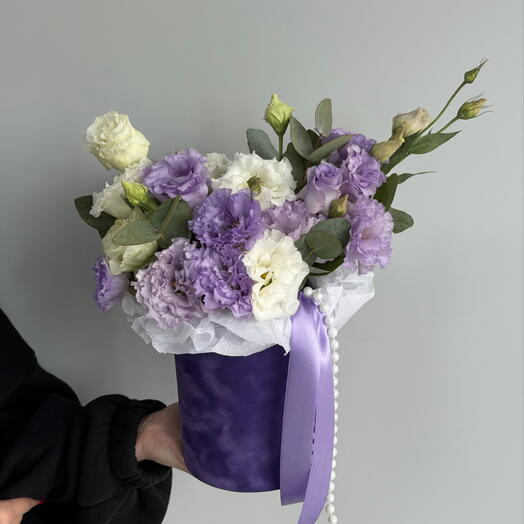 Цветы композиция из эустом белых и фиолетовых 💜