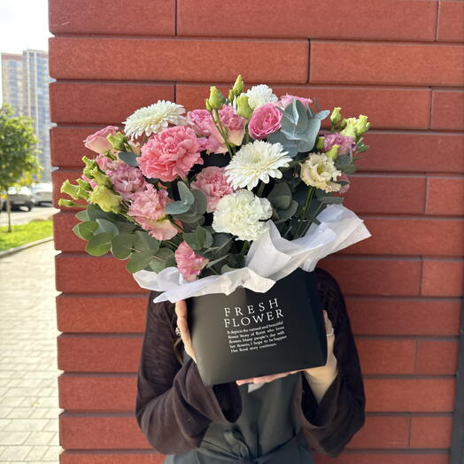 Ночной сад / кустовая роза, эустома, диантус , гербера,эвкалипт