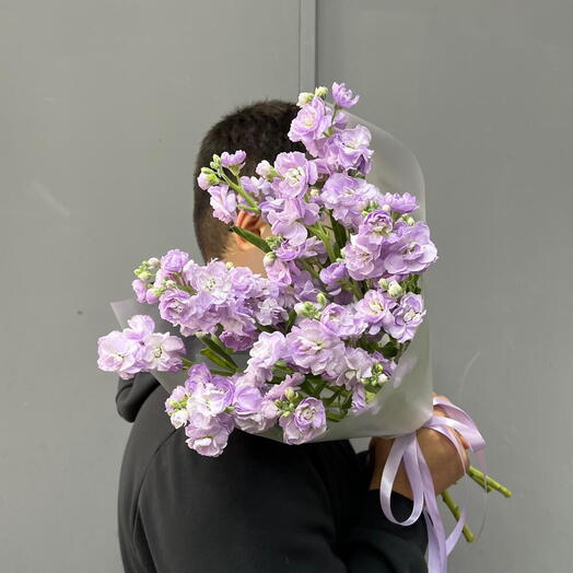 Лавандовая маттиола в стильной упаковке 💜
