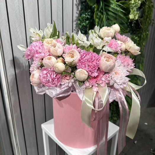 Композиция с кустовой розой и диантусами💕62004