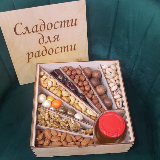 Орехи в ассортименте "сладости для радости"