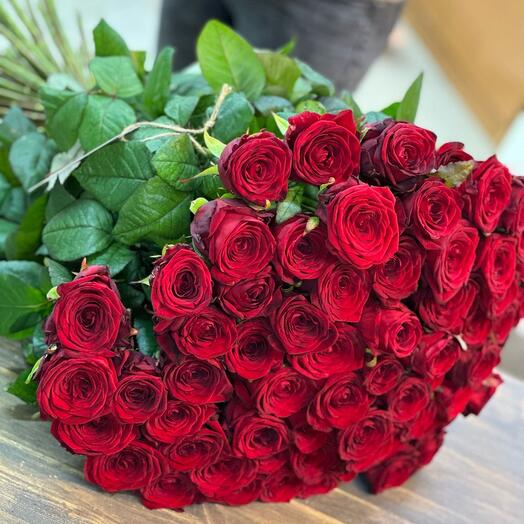 Bouquet of 65 red roses
