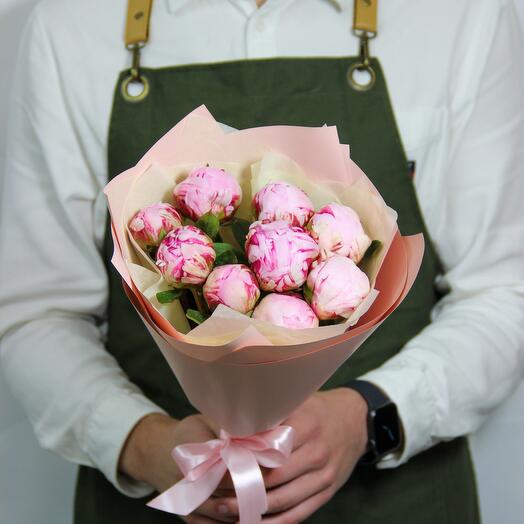 9 pink peonies in a package
