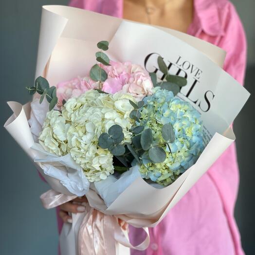 Монобукет с Гортензиями и эвкалиптом💕