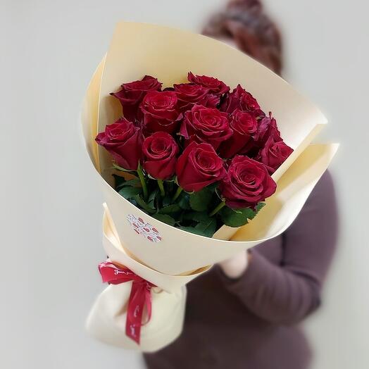 Монобукет из красных роз «love