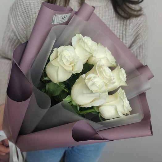 Букет с белыми розами